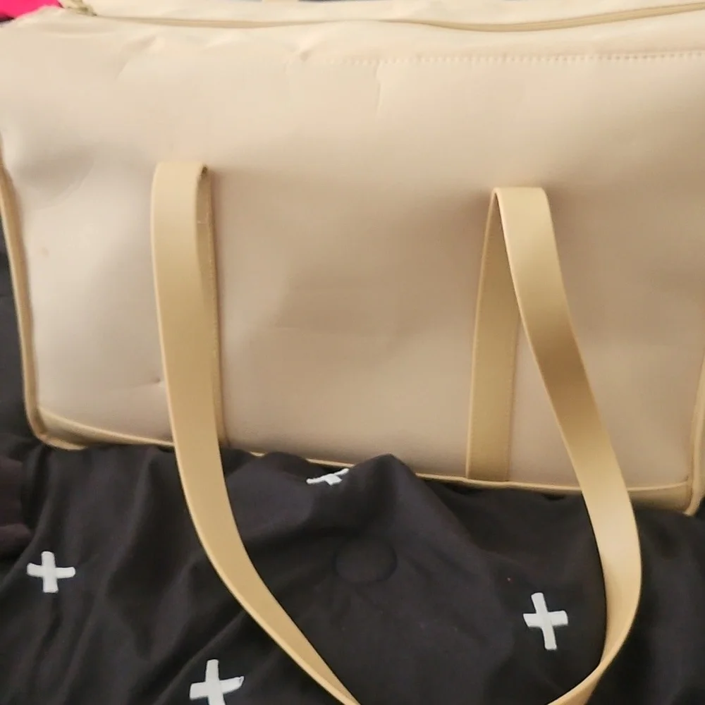 Wildone dog carrier